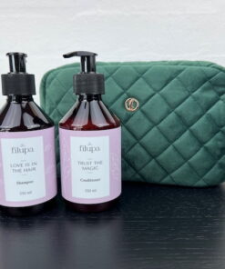 FILUPA LOVE IS IN THE Hair Shampoo 250 ml. og Conditioner 250 ml. Begge med Pumpe.